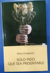 IMG_20190506_162122-207x300 Feria de Libro 2019