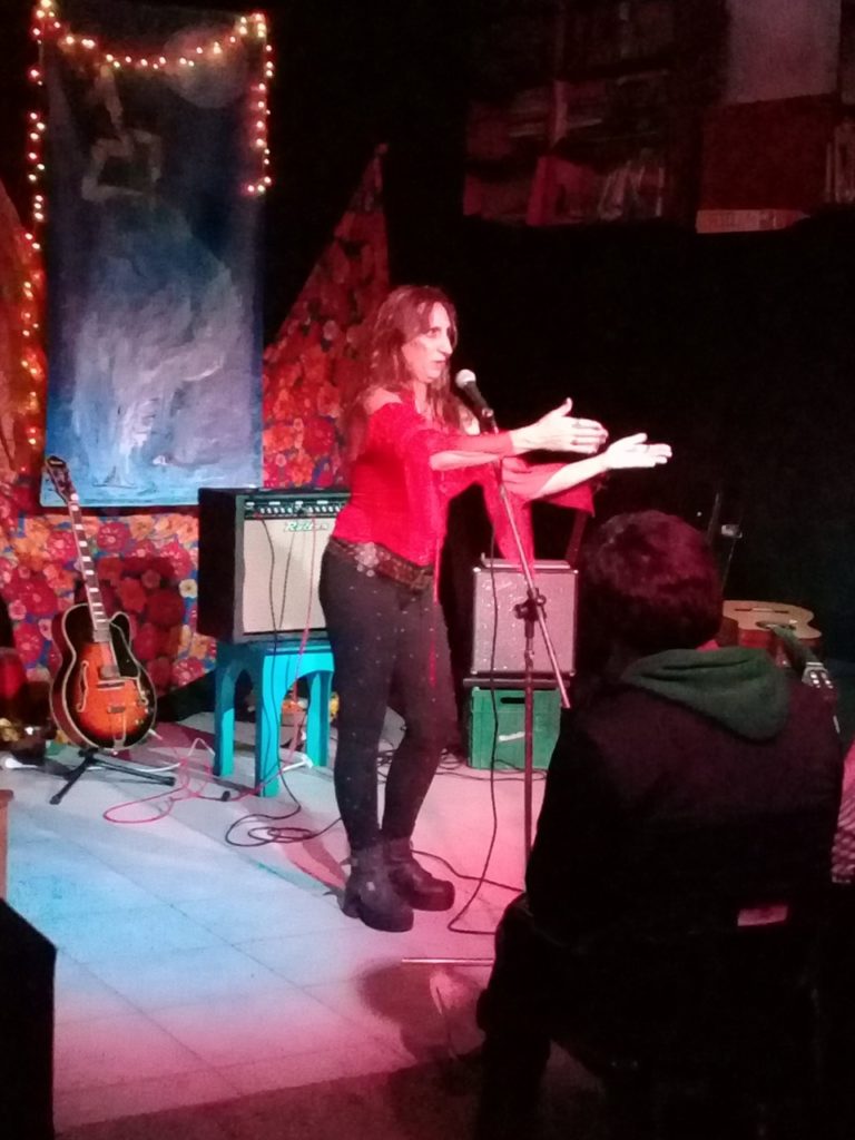 WhatsApp-Image-2020-02-27-at-21.44.53-768x1024 Fotos del Ciclo de poesia 2019