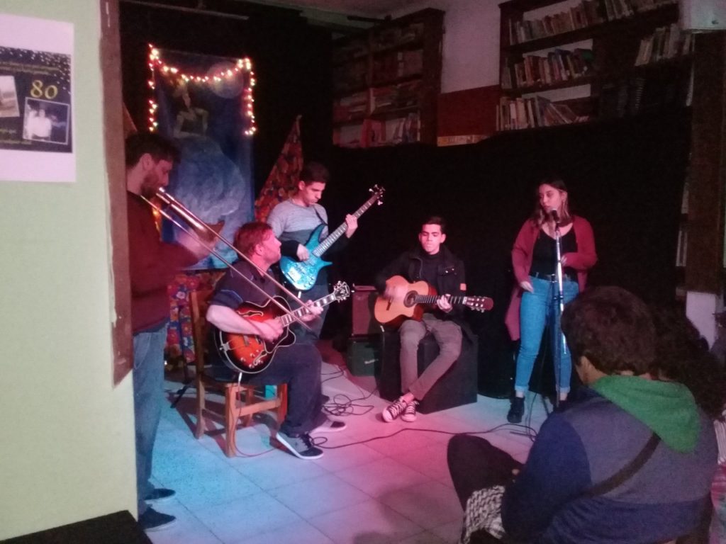 WhatsApp-Image-2020-02-27-at-21.44.54-1024x768 Fotos del Ciclo de poesia 2019