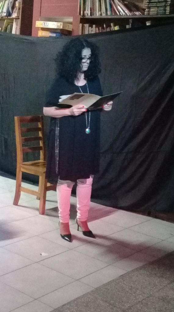 WhatsApp-Image-2020-02-27-at-21.47.00-570x1024 Fotos del Ciclo de poesia 2019