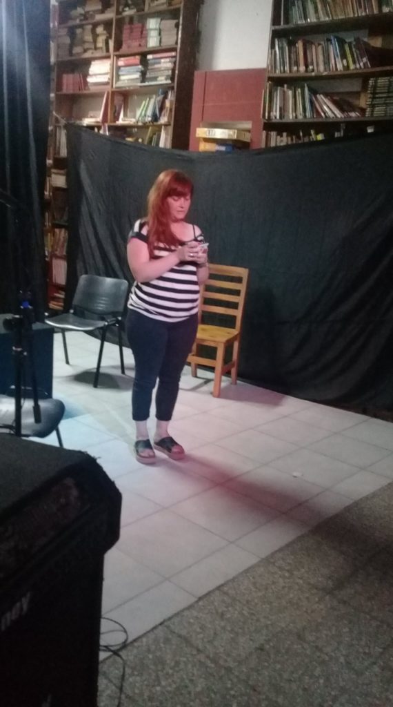 WhatsApp-Image-2020-02-27-at-21.47.01-570x1024 Fotos del Ciclo de poesia 2019